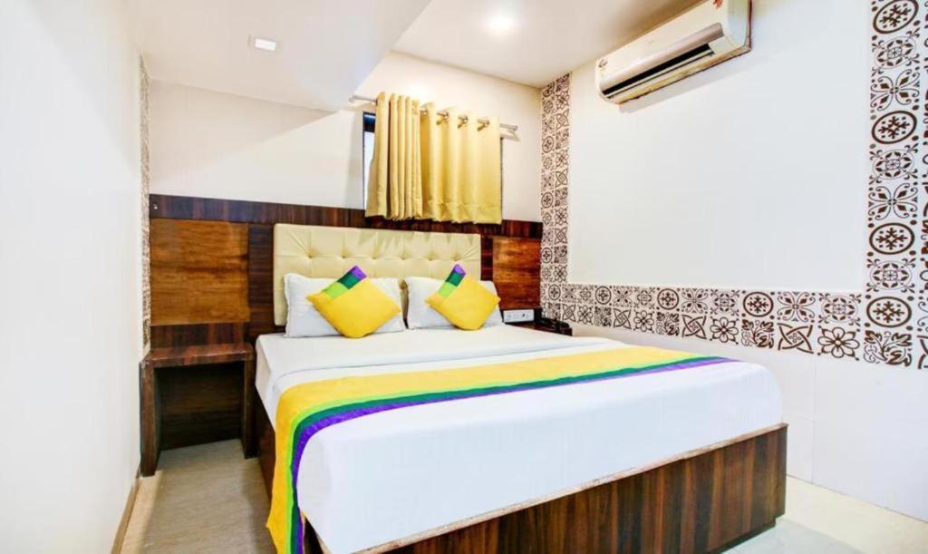 Kalpana Residency - Near Us Embassy Ξενοδοχείο Βομβάη Εξωτερικό φωτογραφία